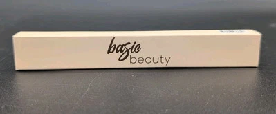 Basic Beauty Lip Liner Duo – Latte + Cocoa – Full Size 2-Piece Set – NEW - Image 1 of 4