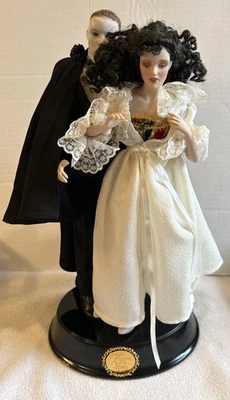 Juego de muñecas Franklin Mint 1986 Phantom of the Opera de colección con soporte musical funciona Foto 1 de 4