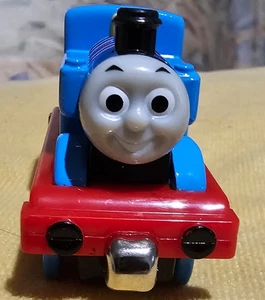 Gullane Thomas & Friends Take Along Thomas Diecast Metal Train 2006 - Picture 1 of 4