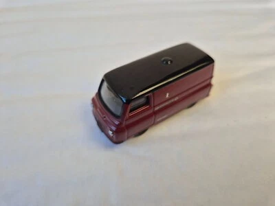 Corgi lungo i Binari 1/76 Scala 00 Austin J2 Furgone Huddersfield Corporation - Immagine 1 di 3