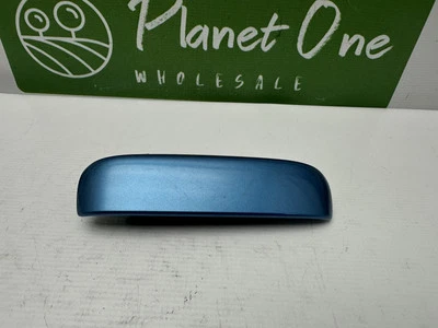 MITSUBISHI MIRAGE 2014-2020 HATCHBACK ESCOTILLA TRASERA PUERTA TRASERA MANIJA AZUL OEM Foto 1 de 4