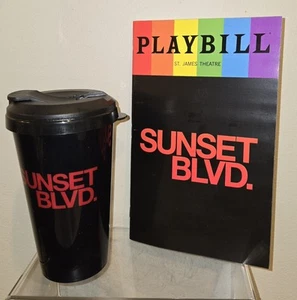 SUNSET BLVD Broadway PRIDE Spielzettel mit 16 Unzen Tasse Nicole Scherzinger Neuwertig - Bild 1 von 14