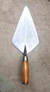 Very Good Vintage Capped 11" Bricklayers Trowel - Picture 1 of 12