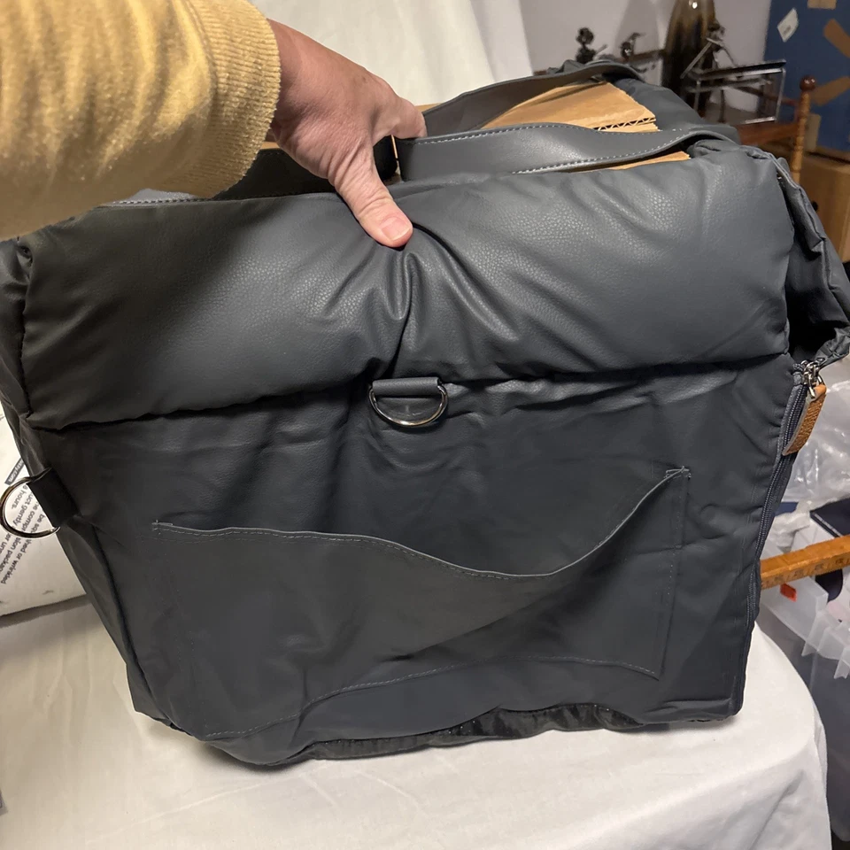 Funny Fuzzy Pet Bed for Car Seat BRAND NEW For Med Dog. Comes with Pillow& Pouch - Image 1 of 4