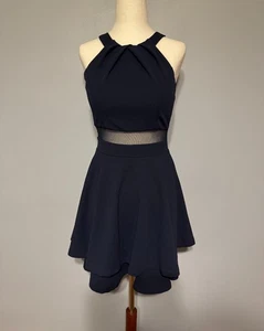 Mini Vestido Corto Esmeralda Sundae Azul Marino Halter Calce y Acampanado Pequeño En Muy Buen Estado - Imagen 1 de 7