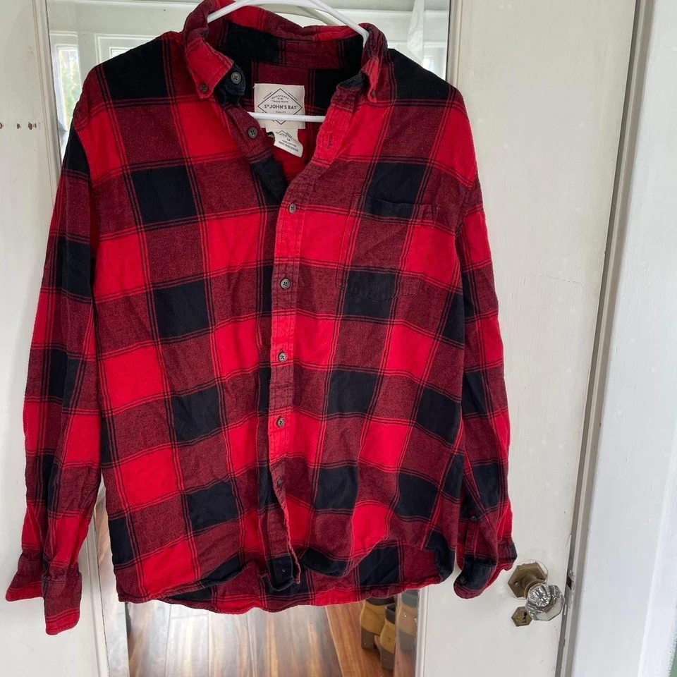 Camisa de flanela vermelha e preta #flanela - Imagem 1 de 2