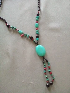 VTG NATURAL STONE TURQUOISE-CORAL-BLACK GLASS BEADS LARRIOT PENDANT STRUNG/WIRE - Picture 1 of 5