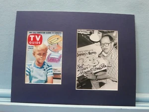Dennis the Menace drawn by  Marcus Hamilton and his autograph - Picture 1 of 2