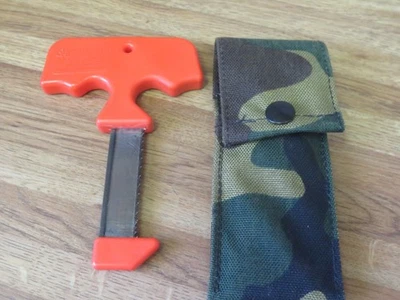 Sierra de hueso naranja de campo Sagen Inc Hunters EE. UU. con estuche de camuflaje en muy buena condición Foto 1 de 4