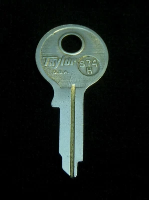 Llave de encendido en blanco SUZ2 Early SUZUKI MOTO AÑOS 60 1 de 5 poss, código TR 2100 Foto 1 de 4