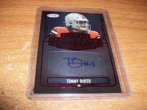 2022 Sage Low Series Peak Performance Football Tommy DeVito Rookie Auto Card - Bild 1 von 2