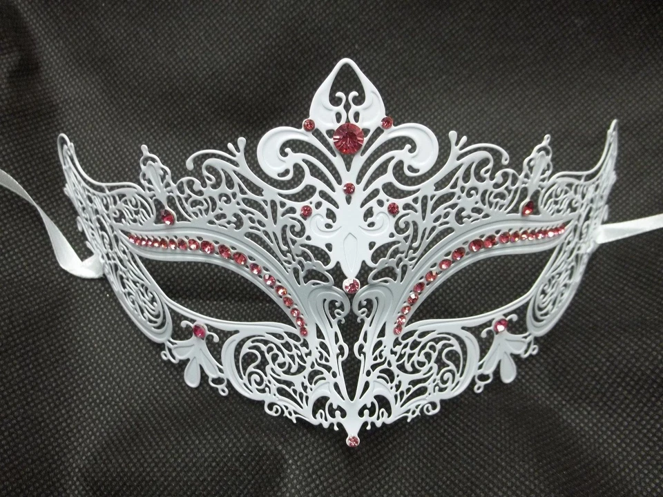 Corona de cristal rosa blanco corte láser máscara veneciana mascarada filigrana de metal Foto 1 de 1