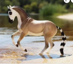 Breyer 2024 Collector Club Special Mangoky - Wild Animal Ringed Tailed Lemur LE - Picture 1 of 8