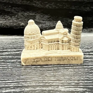 Miniature Resin Piazza Dei Miracoli Pisa Italy City Figurine Souvenir Beige - Picture 1 of 10