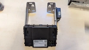 NISSAN QASHQAI 2009 J10 2.0 PETROL MANUAL BCM BODY CONTROL MODULE 284B2JD - Picture 1 of 3
