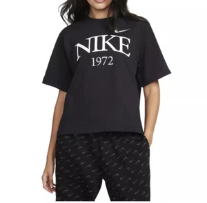 Nike Sportswear Classic Damen T-Shirt Damen Stil: FQ6600-010 Größe Small - Bild 1 von 6