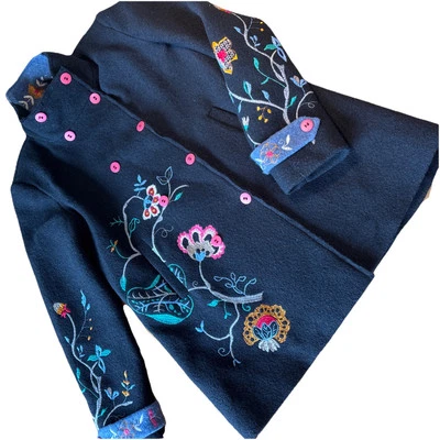 Abrigo de lana hervida bordado floral 199 IVKO 36/S catálogo Sundance Foto 1 de 4