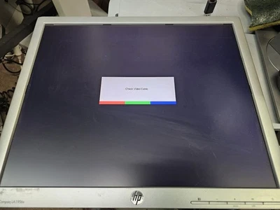 HP LA1956X EliteDisplay 18.9" Backlit IPS Monitor + VGA  Cable/Grade A/No Stand - Image 1 of 4