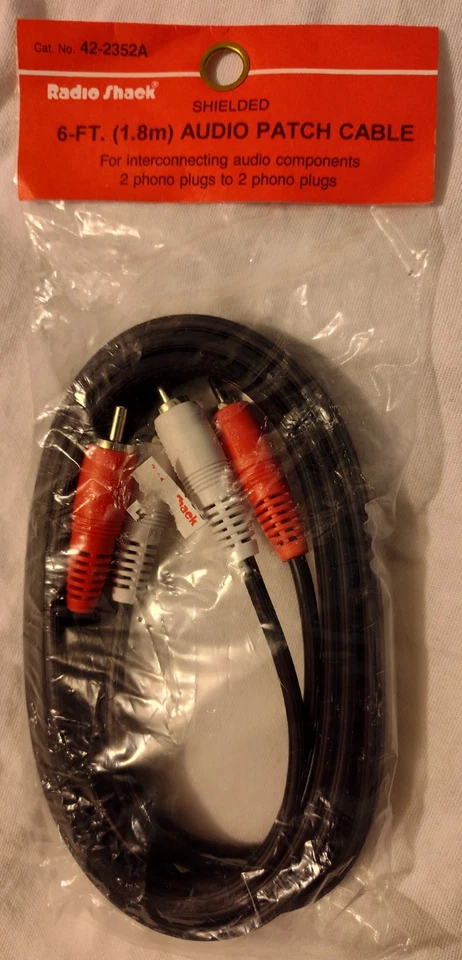 ✅ New RadioShack sealed Shielded 6ft Audio Patch Cable, RCA, 2 male ends, NOS - Image 1 of 2