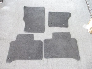 Juego de alfombrillas grises Range Rover Sport P/N 300283-071 OEM 2014-22 - - Imagen 1 de 6