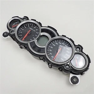 Suzuki GSX1300R Hayabusa GX72A Original Speedometer Odometer 13051 Km 2008 Model - Picture 1 of 8