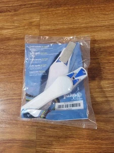 Pako Needle Threader Deluxe Tool NEW Sewing Cross Stitch Embroidery Needlework - Picture 1 of 2