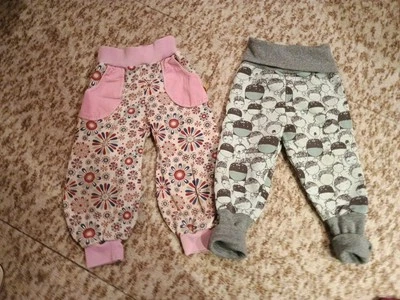 2 Hosen Mädchen HANDMADE, Gr.74-92 - Bild 1 von 4