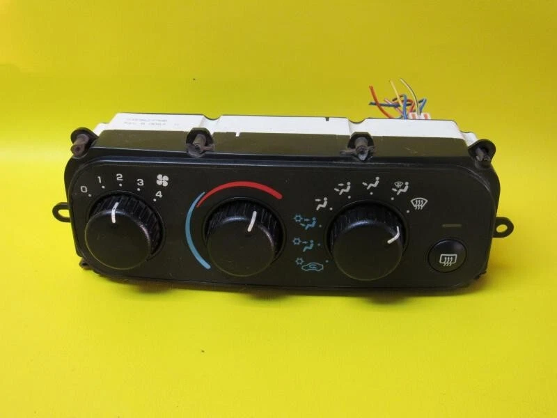 Dodge Stratus 2001-2006 calefacción aire acondicionado control de temperatura (para: Chrysler Sebring) Foto 1 de 2