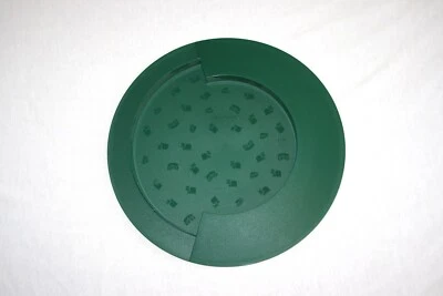 Tupperware Cheese & Cracker Serving Plate NEW Green - Image 1 of 3