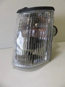 FANALE INDICATORE LUMINOSO ANTERIORE NS PASSEGGERO LH PER RENAULT 21 1987-1990 18-3338-05-2B - Foto 1 di 6