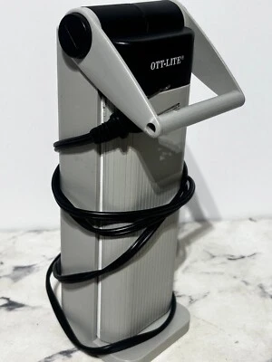 Lâmpada de mesa dobrável vintage Ott-Lite modelo OTL-13TCG Truecolor espectro total - Imagem 1 de 4