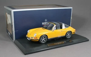 Porsche 911 E 1969 Targa amarillo señal Norev 187633 1/18 - Imagen 1 de 3