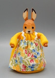 Vintage Ertzebirge Hand Carved Lotte Sievers Wooden Bunny Rabbit Doll - Picture 1 of 9
