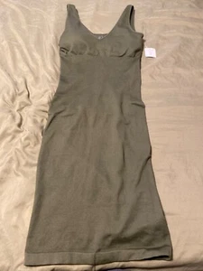 Med/large Green shapewear bodycon dress - Bild 1 von 6