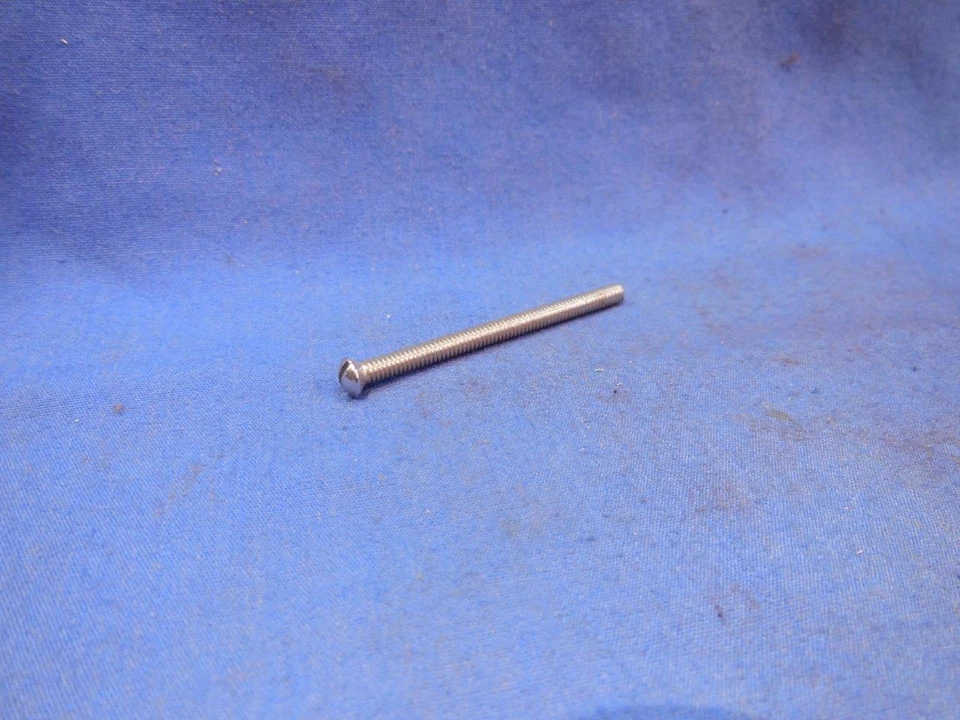 Tornillo ajustador de luz de cabeza Honda 33103-434-670 XR185 XR200 XR250 NOS H145 Foto 1 de 1