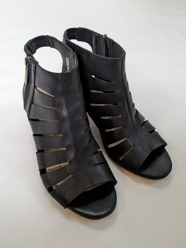 Sandali Clarks neri Deloria Ivy con tacco a spillo sul retro misura 7 5 scuri Cottagecore