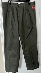 Dockers Pleated Original Khaki Classic Fit 36 X 32 Individual Fit Waistband NWT - Picture 1 of 7