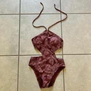 Women's Cut Out Halter One Piece Swimsuit - Shade & Shore Rust Palm Print M - Picture 1 of 4