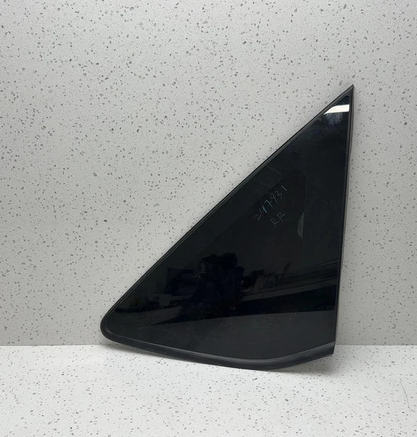 2007 TOYOTA PRIUS Rear Vent Glass/window Toyota Right Foto 1 de 4