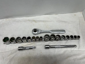 CRAFTSMAN 3/8" Drive SAE Socket/Ratchet Set 3/8 - 3/4 6 point & 12 point - Picture 1 of 7