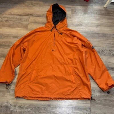 Chaqueta cortavientos de nailon con etiqueta gris central Nike y2k Center Swoosh de colección 1/4 cremallera talla XL Foto 1 de 4