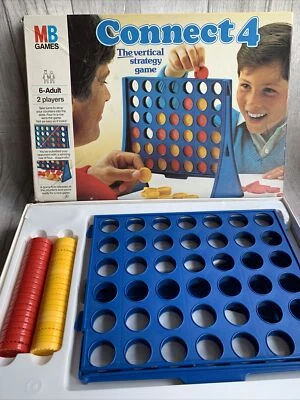 Vintage Connect 4 -Christmas Family Fun VERTICAL STRATEGY GAME. - Image 1 of 4