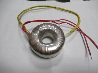 Transformateur torique 220 / 12 volts 30VA épaisseur 32mm / diamètre ext. 71 mm  - Photo 1/4