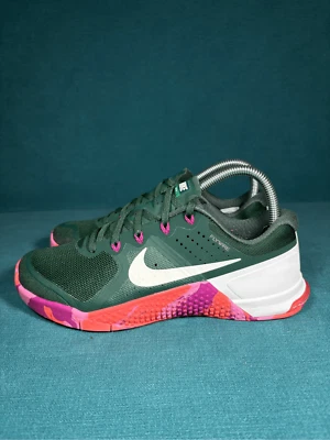 Size 6.5M/8Women - Nike Metcom 2 Flywire multicolor shoes - Image 1 of 4