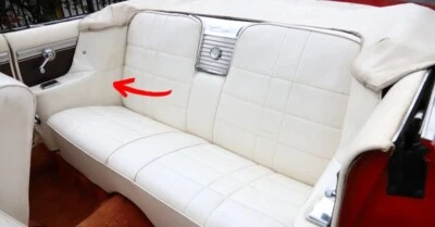 Painéis laterais do banco traseiro conversível Mercury Park Lane 1965 - Imagem 1 de 4