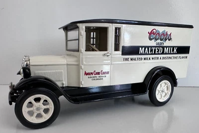 ERTL Coors Golden Malted Milk 1927 Graham Brothers Delivery Truck 1/25 Scale - Image 1 of 4