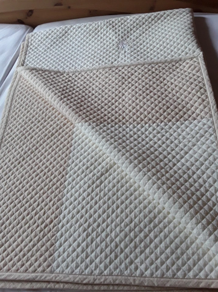 Tagesdecke, Steppdecke, Bettüberwurf 145 x 200 cm bestickt - Bild 1 von 3