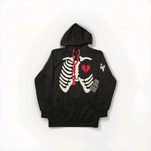 Neu mit Etikett Rebel Vengeance Hoodie schwarz Chenille-Aufnäher Skelett gebrochenes Herz Medium - Bild 1 von 7