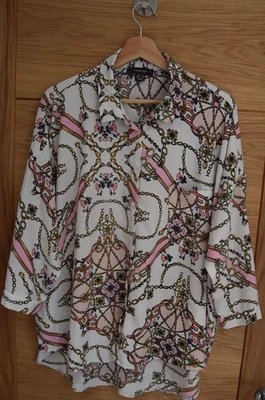 FLORAL CHAIN  3/4  SLEEVE LONGLINE BLOUSE SIZE UK 14 EU 42          D2 - Image 1 of 3