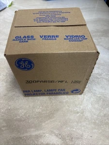 GE Light 300PAR56/MFL 130 V 150 W - Picture 1 of 6